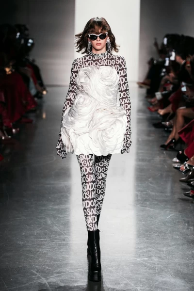 fashion-show 0059SIXDO NYFW foto KIENGCANTEAM.jpeg